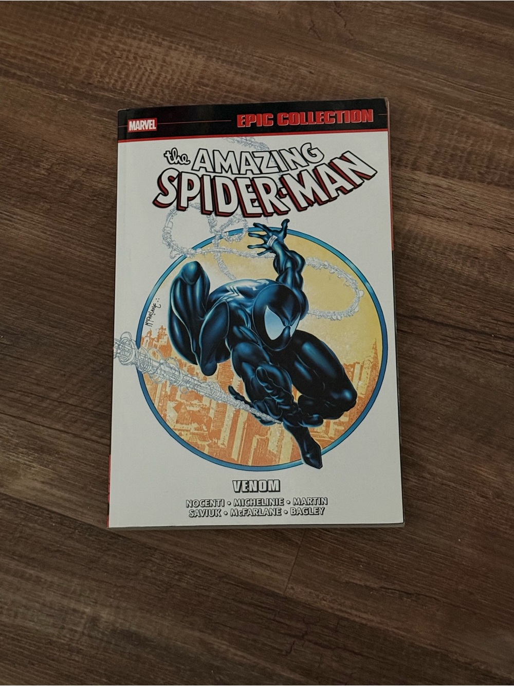 Marvel The Amazing Spider-Man Venom Cover - Black & White with Yellow Accent